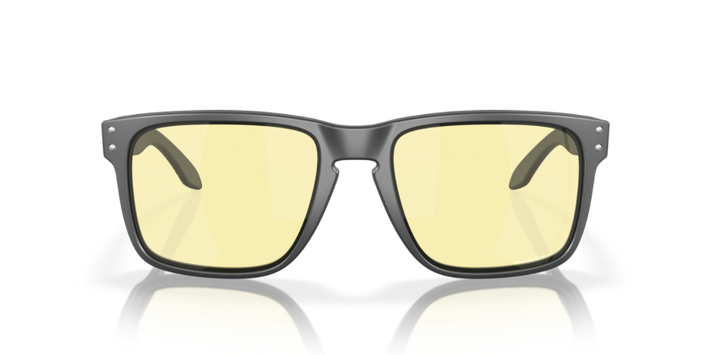 208_OAKLEYPIC2.png