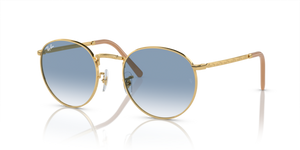 372_RAYBANPIC1.png